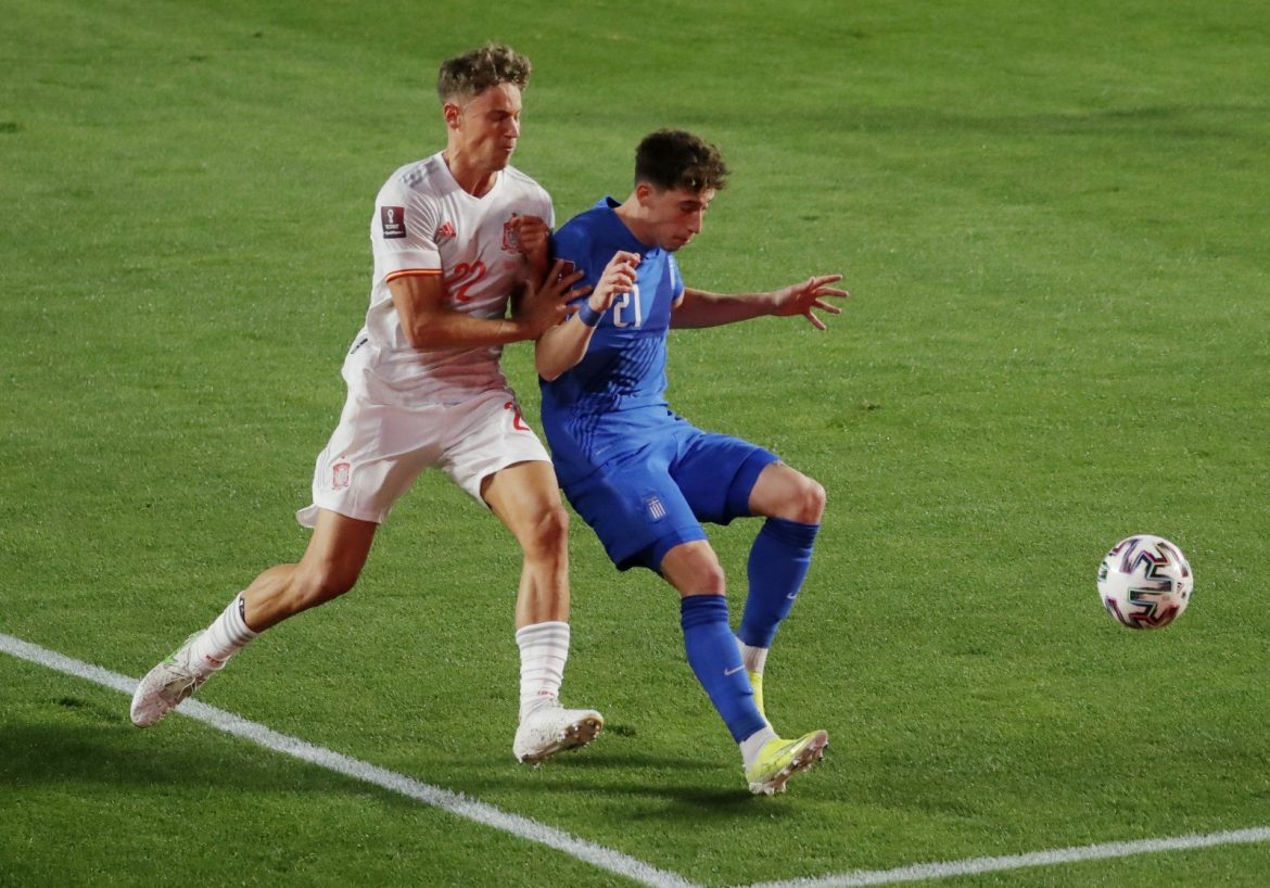 Liverpool fans want Kostas Tsimikas to stay
